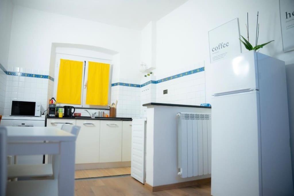 Appartement Hulu à Savone Extérieur photo